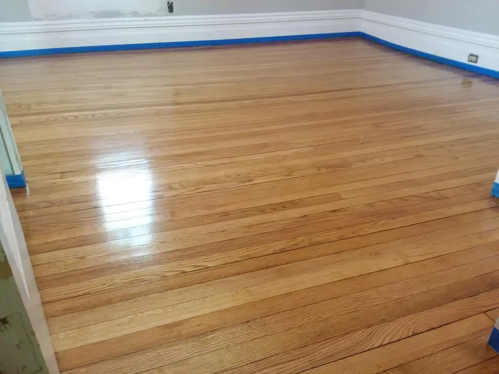 Minwax oil-based Polyurethane for floors