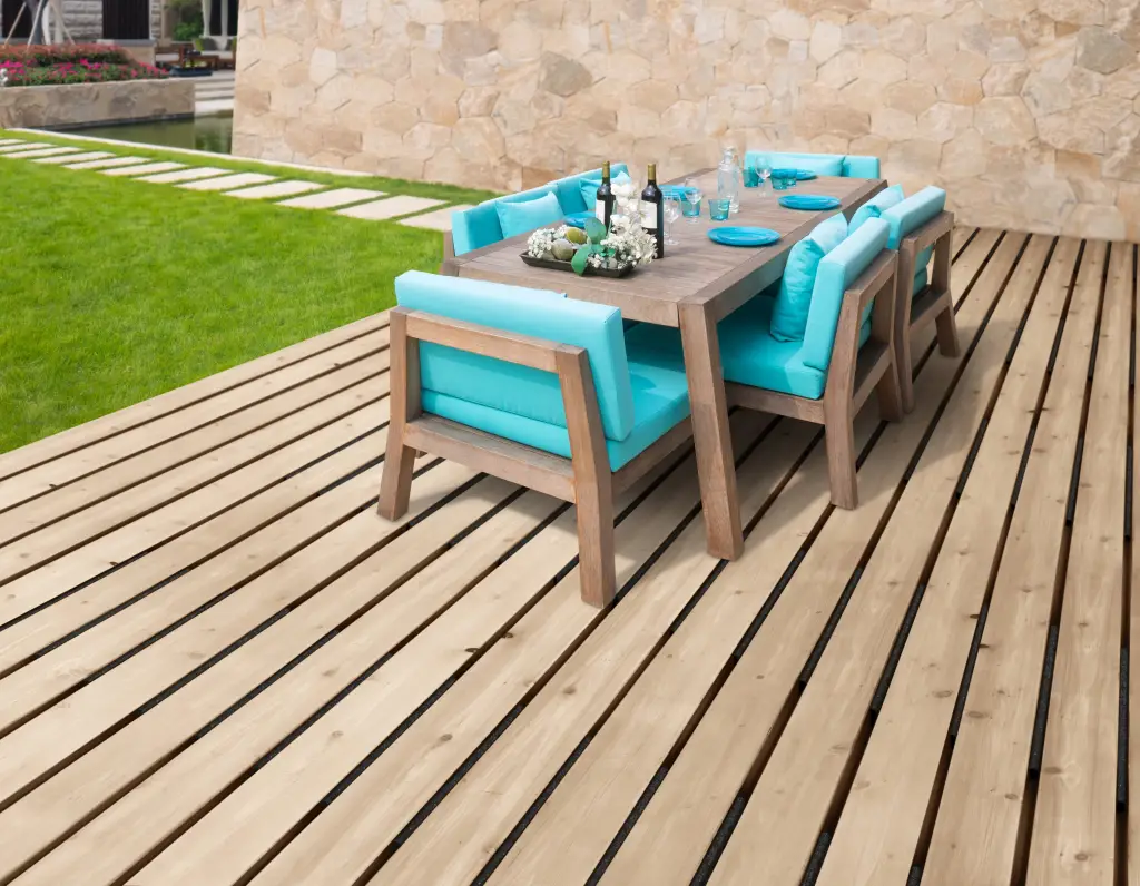 2 Coats of Deck Stain
